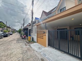 Casa adosada en venta de 2 habitaciones en Mueang Phuket, Phuket