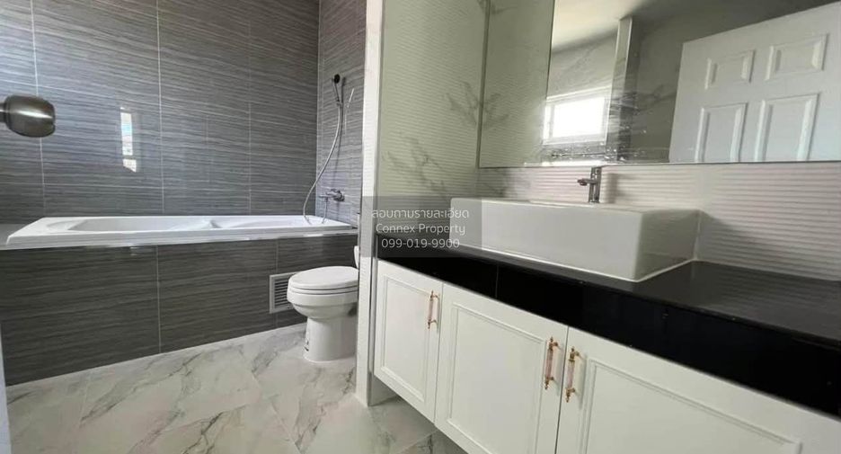 Casa en venta de 4 habitaciones en Bang Saray, Pattaya