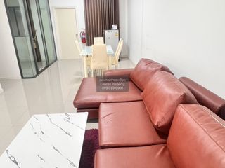 Casa adosada en venta de 3 habitaciones en Bang Khae, Bangkok