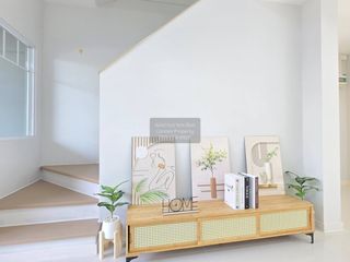 Reihenhaus zum Kauf mit 2 Zimmer in Krathum Baen, Samut Sakhon