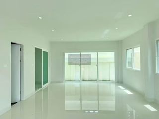 For sale 3 bedrooms house in Mueang Phuket, Phuket