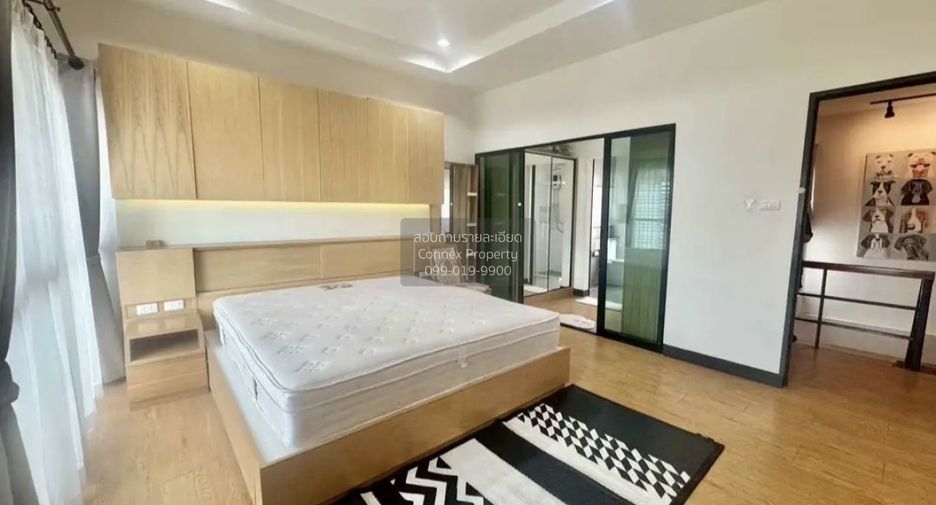 Casa adosada en venta de 3 habitaciones en Bang Khae, Bangkok
