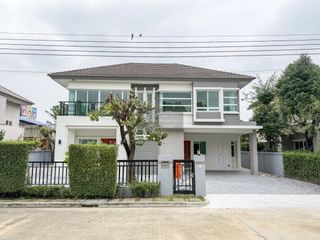 Casa en venta de 4 habitaciones en Mueang Nonthaburi, Nonthaburi