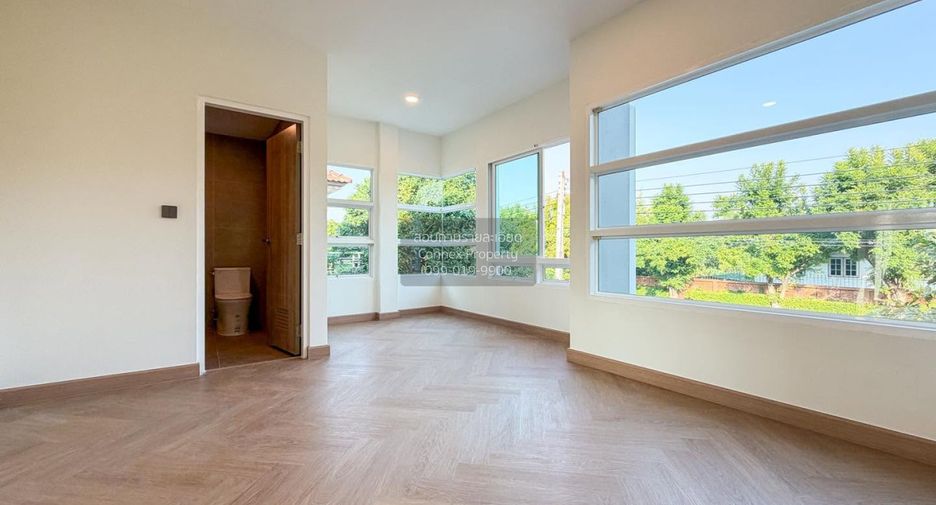 Casa en venta de 4 habitaciones en Mueang Nonthaburi, Nonthaburi