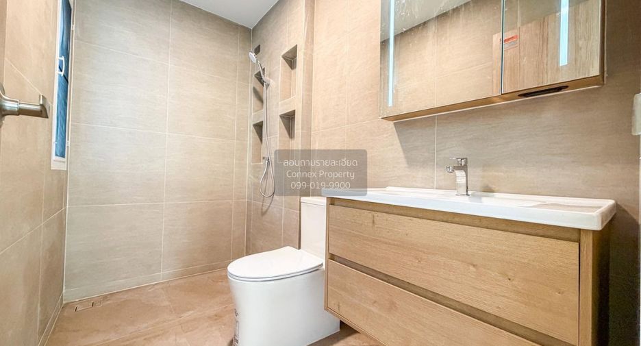 Casa en venta de 4 habitaciones en Mueang Nonthaburi, Nonthaburi
