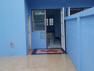 出售 2 卧室 联排别墅 在 Mueang Nakhon Pathom, Nakhon Pathom