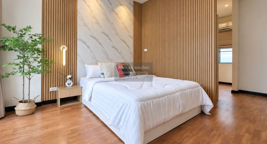 Casa adosada en venta de 3 habitaciones en Phasi Charoen, Bangkok
