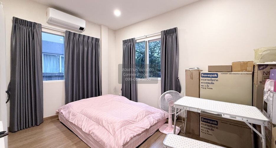 À vendre 4 chambres maison à Bang Khae, Bangkok