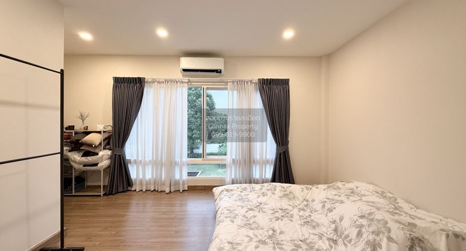 À vendre 4 chambres maison à Bang Khae, Bangkok