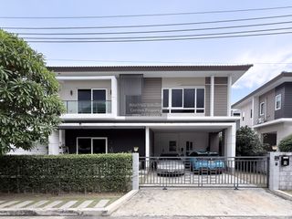 À vendre 4 chambres maison à Bang Khae, Bangkok