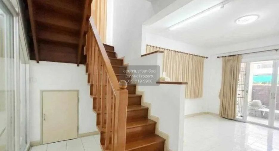 For sale 3 bedrooms house in Mueang Samut Prakan, Samut Prakan