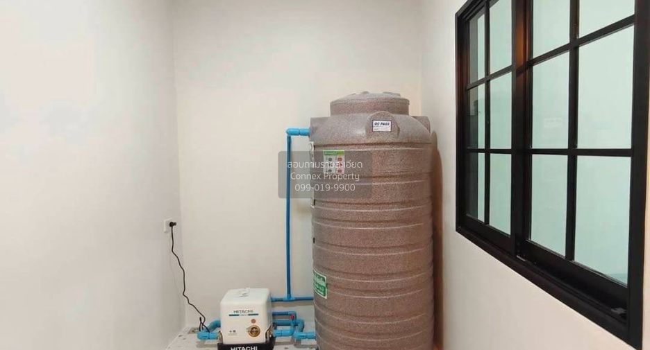 For sale 4 ベッドルーム townhouse in Pak Kret, Nonthaburi