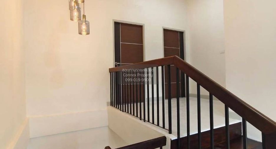 For sale 4 ベッドルーム townhouse in Pak Kret, Nonthaburi