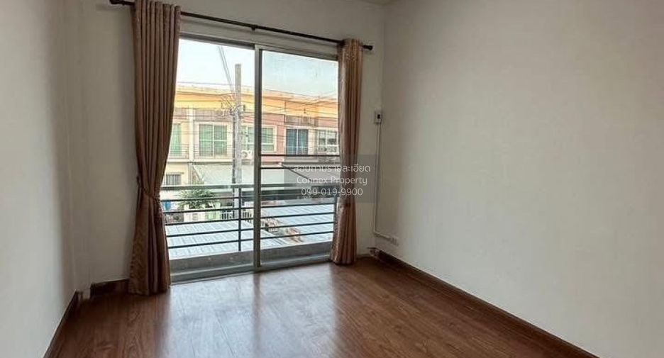 For sale 3 ベッドルーム townhouse in Bang Bua Thong, Nonthaburi