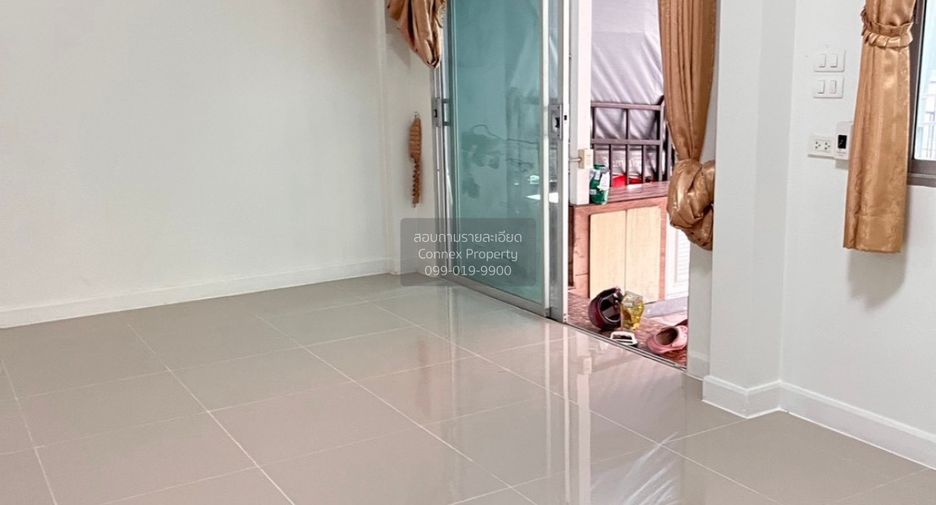 For sale 3 ベッドルーム townhouse in Bang Bua Thong, Nonthaburi
