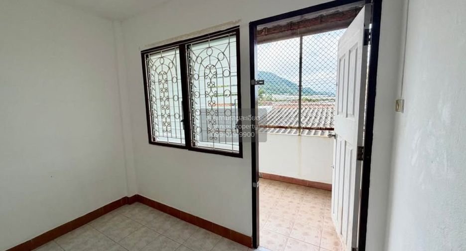 Casa adosada en venta de 2 habitaciones en Mueang Phuket, Phuket
