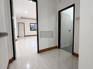 Casa adosada en venta de 2 habitaciones en Mueang Phuket, Phuket