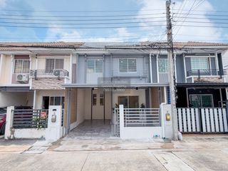 For sale 3 ベッドルーム townhouse in Mueang Nonthaburi, Nonthaburi