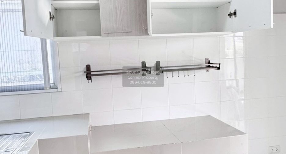 Haus zum Kauf mit 3 Zimmer in Min Buri, Bangkok