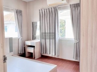 Haus zum Kauf mit 3 Zimmer in Min Buri, Bangkok