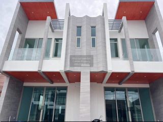 出售 4 卧室 独立屋 在 Phuket Town, 普吉