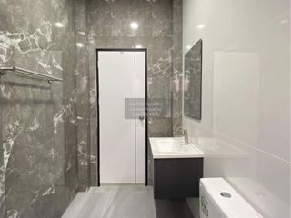 出售 2 卧室 独立屋 在 Phuket Town, 普吉
