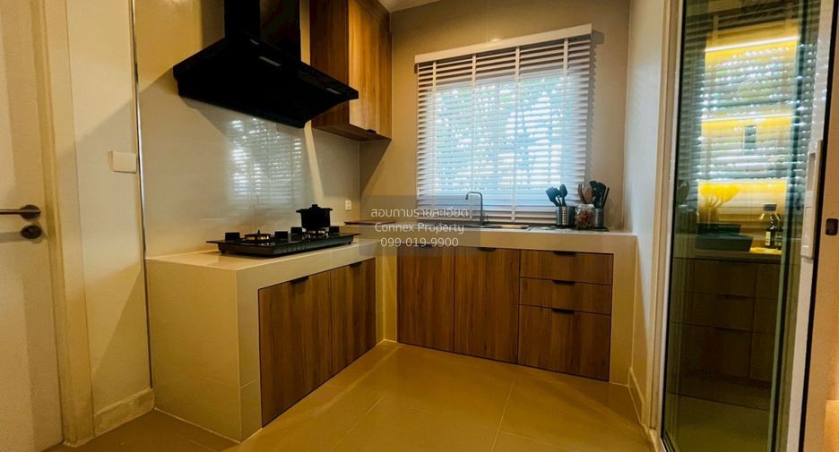 À vendre 4 chambres maison à Saphan Sung, Bangkok