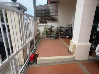 Reihenhaus zum Kauf mit 2 Zimmer in Thalang, Phuket