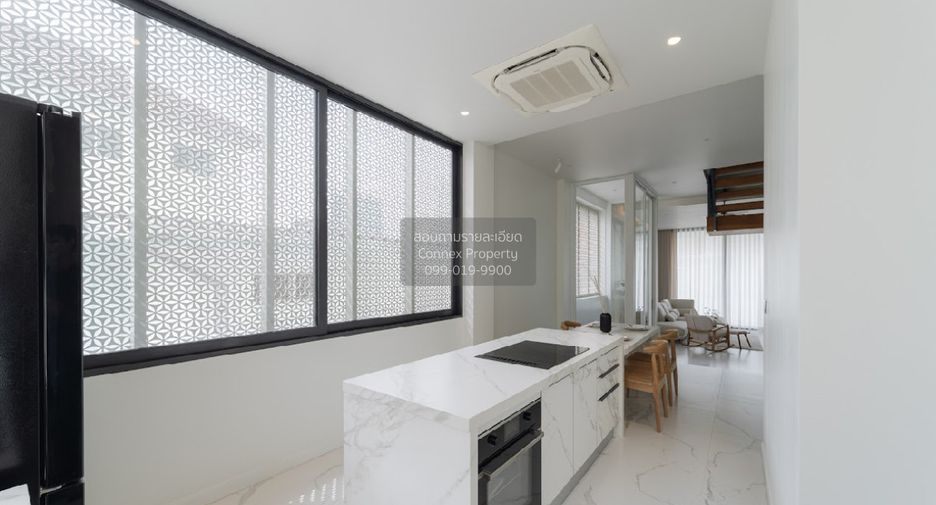 À vendre 3 chambres maison à Watthana, Bangkok