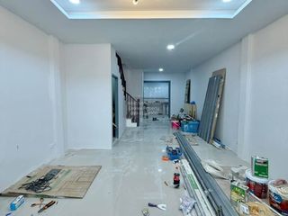 出售 3 卧室 联排别墅 在 Sai Noi, Nonthaburi