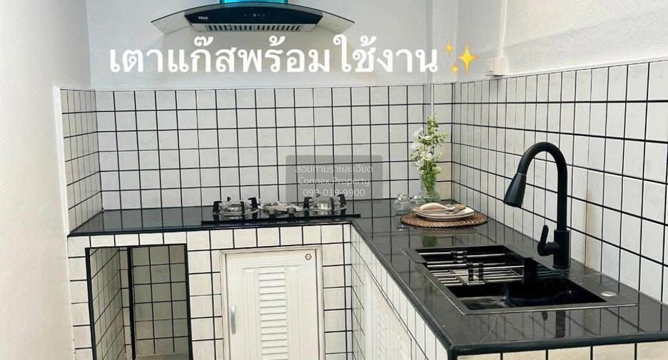 À vendre 2 chambres maison de ville à Nong Khaem, Bangkok