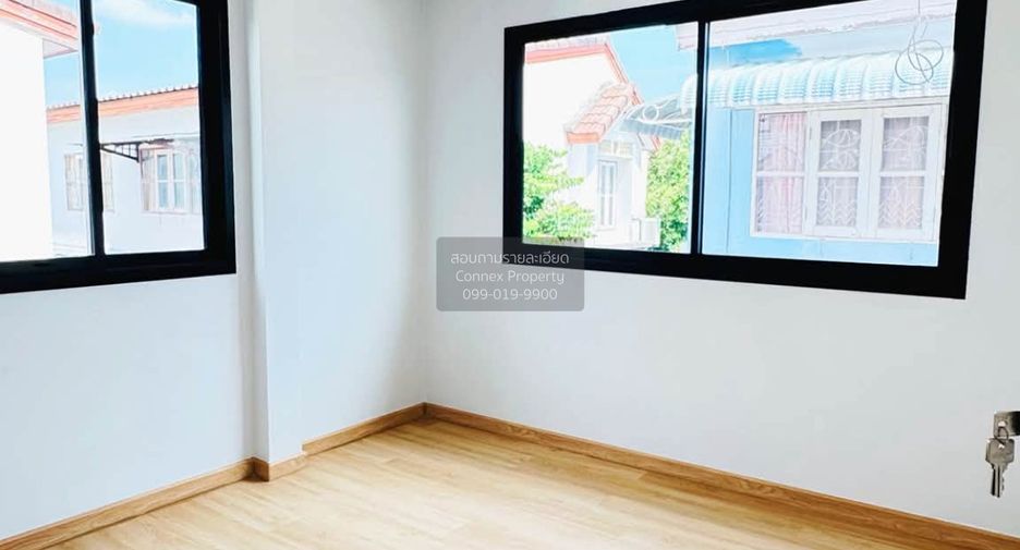For sale 3 ベッドルーム townhouse in Bang Bua Thong, Nonthaburi