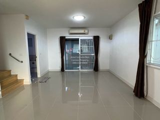 For sale 3 bedrooms townhouse in Bang Phli, Samut Prakan