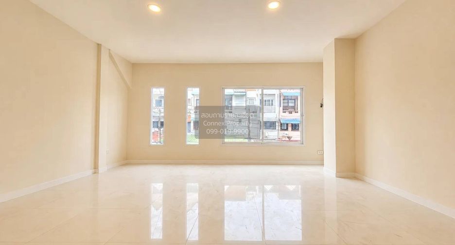 Продажа 3 спальни дом в Mueang Samut Prakan, Самутпракан