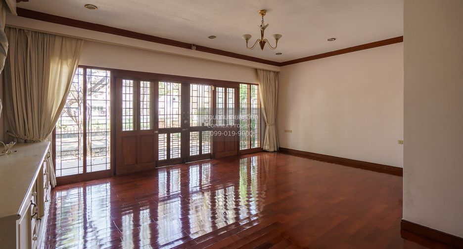 Haus zum Kauf mit 5 Zimmer in Min Buri, Bangkok