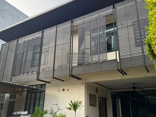 Casa en venta de 4 habitaciones en Lat Phrao, Bangkok
