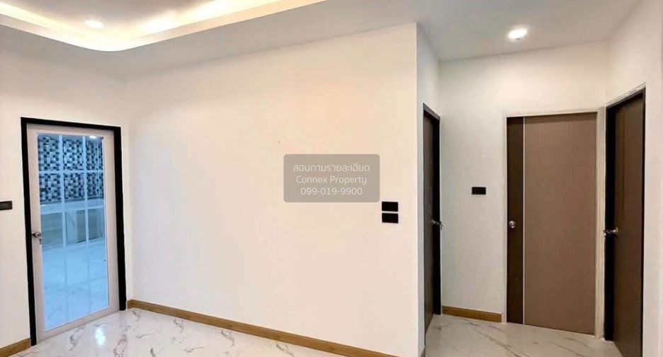 Casa adosada en venta de 2 habitaciones en Mueang Phuket, Phuket