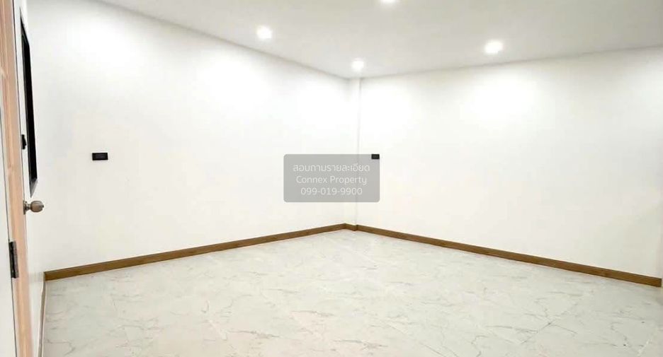 Casa adosada en venta de 2 habitaciones en Mueang Phuket, Phuket