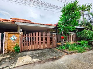 出售 3 卧室 联排别墅 在 Phuket Town, 普吉