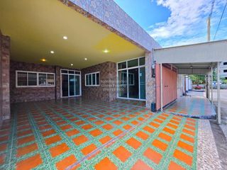 出售 3 卧室 联排别墅 在 Phuket Town, 普吉