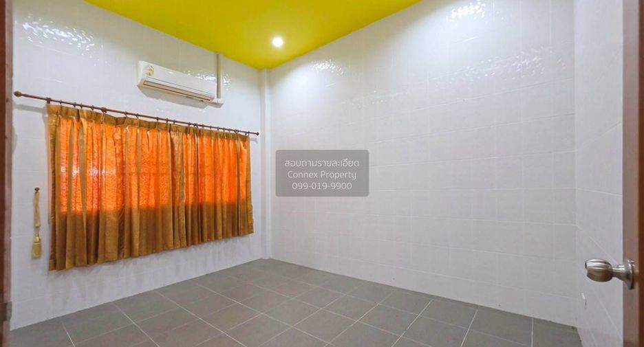 出售 3 卧室 联排别墅 在 Phuket Town, 普吉