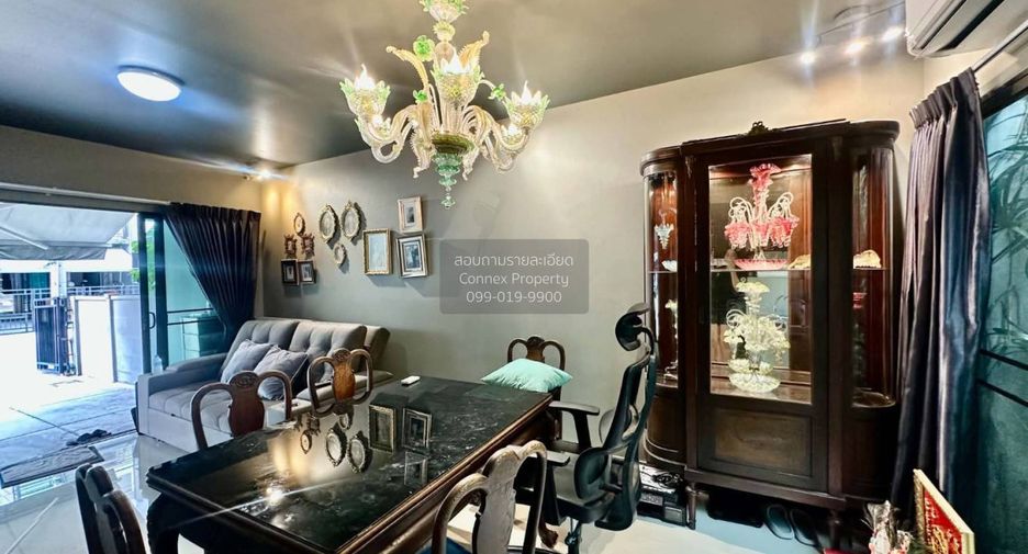Casa adosada en venta de 3 habitaciones en Phra Pradaeng, Samut Prakan