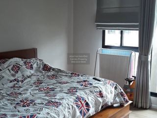 Casa adosada en venta de 3 habitaciones en Phasi Charoen, Bangkok
