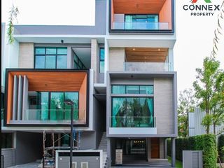 Casa adosada en venta de 4 habitaciones en Suan Luang, Bangkok