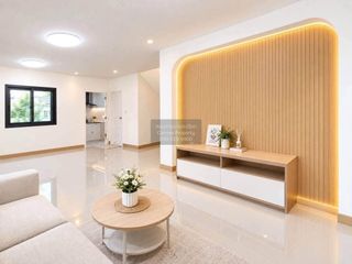 For sale 4 ベッドルーム townhouse in Mueang Nonthaburi, Nonthaburi