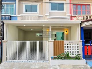 Reihenhaus zum Kauf mit 4 Zimmer in Bang Bua Thong, Nonthaburi
