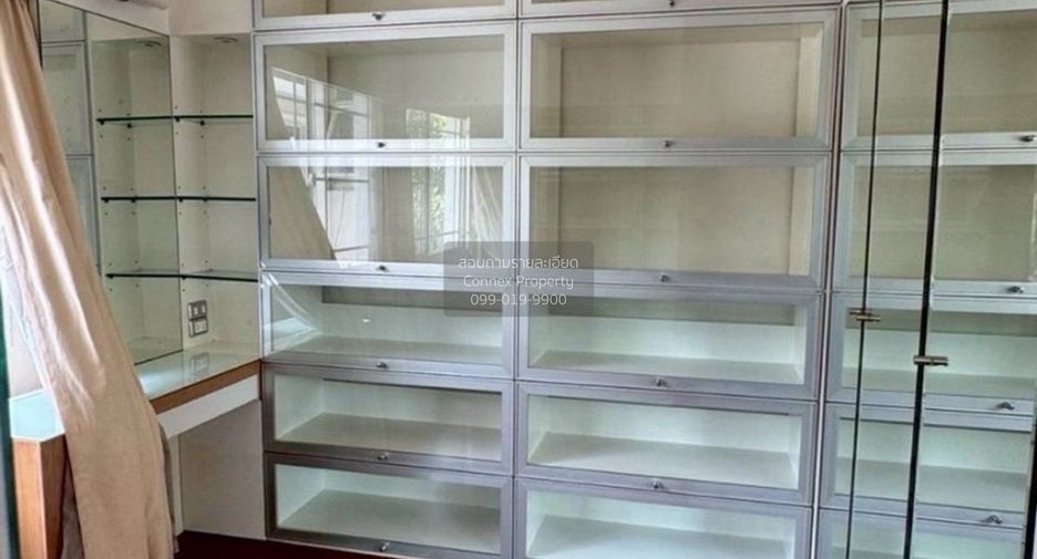 出售 3 卧室 独立屋 在 Phasi Charoen, 曼谷