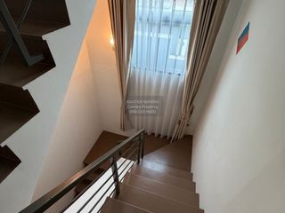 Casa adosada en venta de 4 habitaciones en Bang Khun Thian, Bangkok