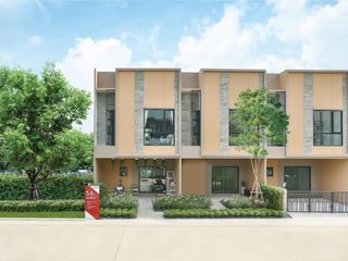 Casa adosada en venta de 4 habitaciones en Bang Khae, Bangkok