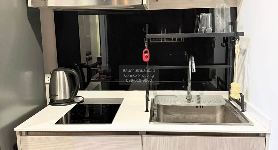 For sale 1 bed condo in Phra Khanong, Bangkok